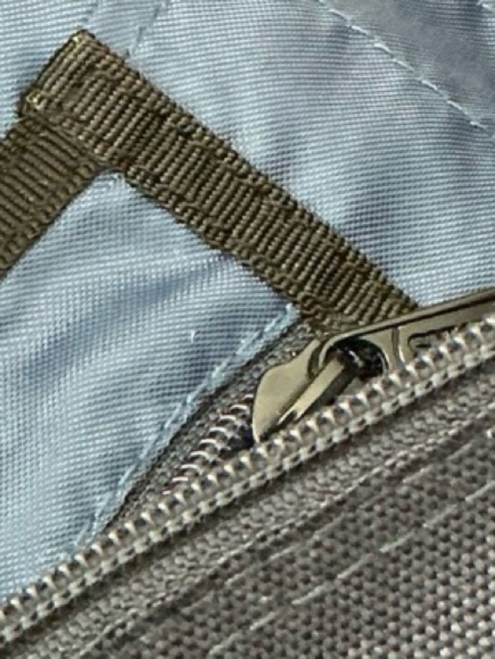 Vans Unisex Old Skool II Backpack Navy Blue Khaki Duck Print Backpack Book Bag - Picture 5 of 10